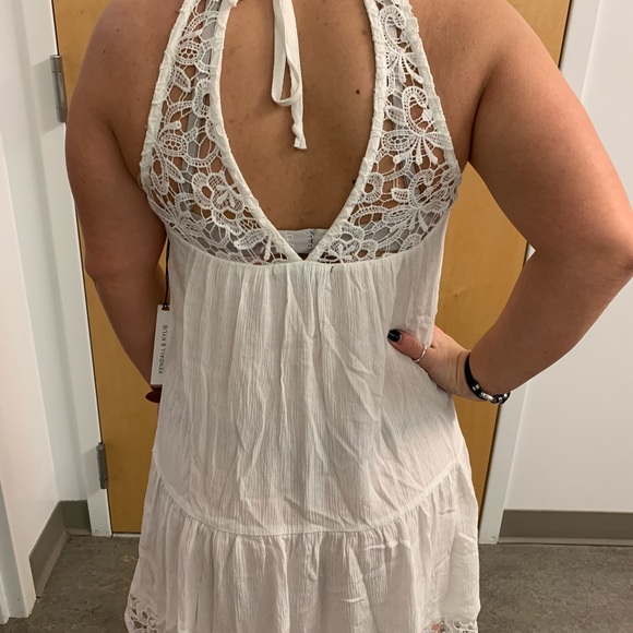 Kendall and Kylie white lace dress - Picture 2 of 4